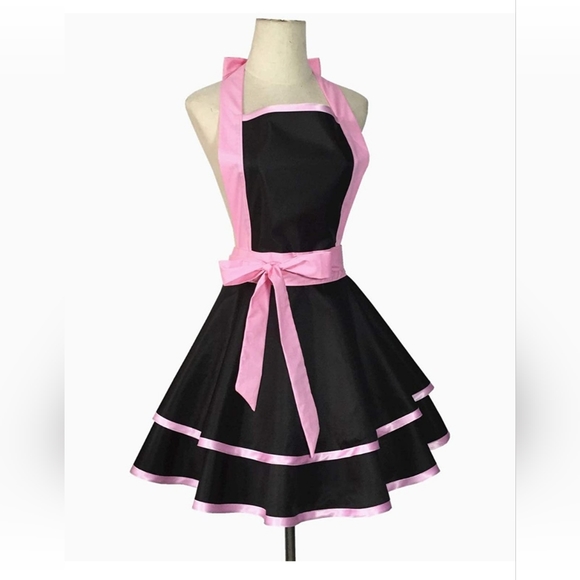 New Retro Pink And Black Apron.  Other Vintage Styles Available - Picture 1 of 3